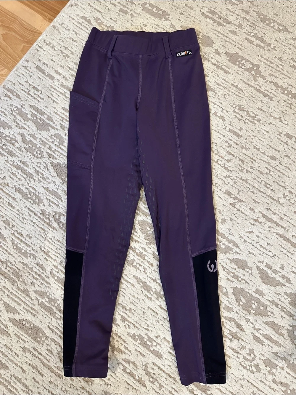 Kerrits Purple Children’s Riding breeches size medium